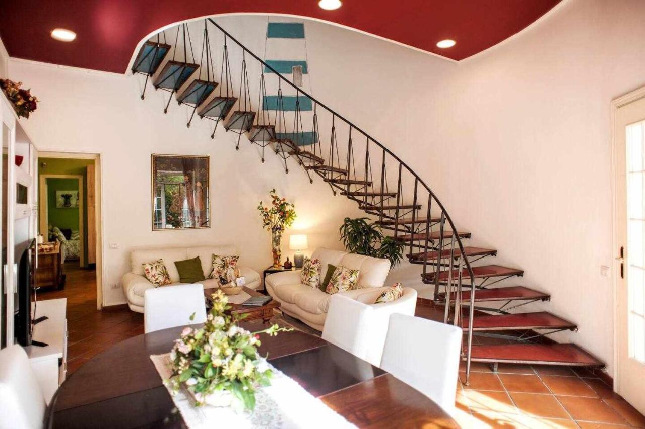 Elegante Villa Lu Centro Citta Con Parcheggio Cagliari Ngoại thất bức ảnh