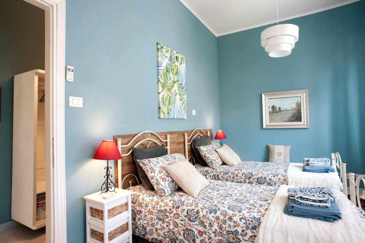 Elegante Villa Lu Centro Citta Con Parcheggio Cagliari Ngoại thất bức ảnh