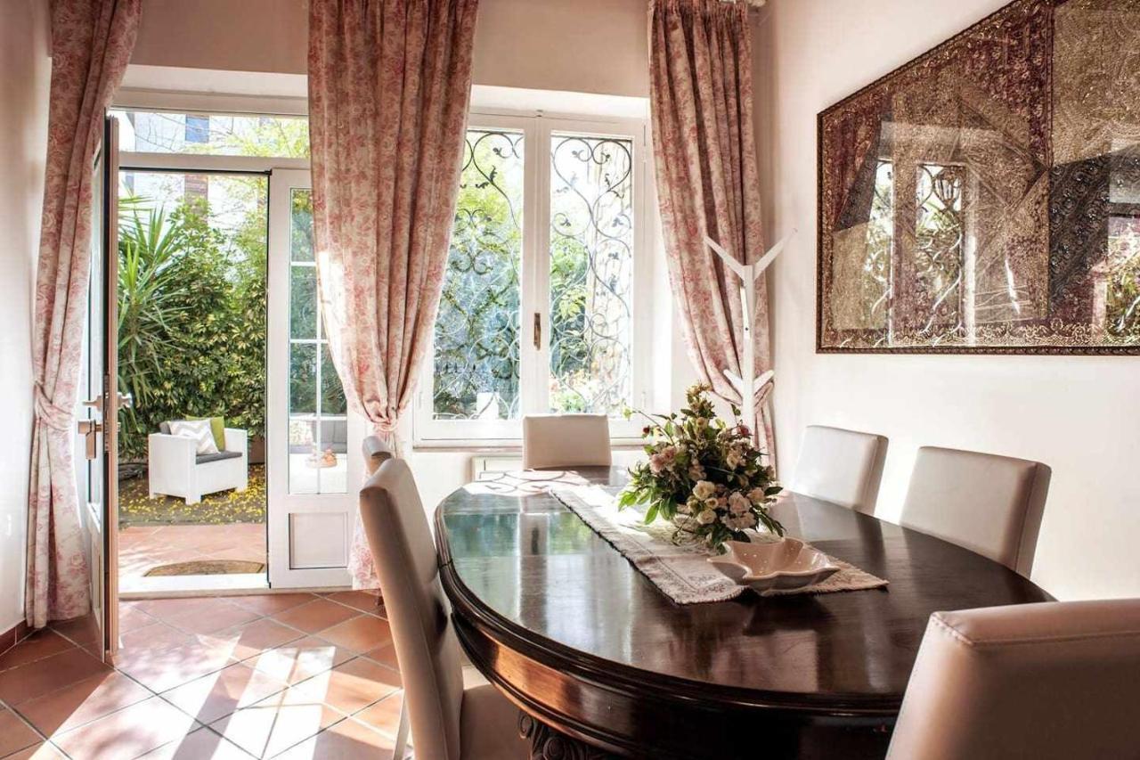 Elegante Villa Lu Centro Citta Con Parcheggio Cagliari Ngoại thất bức ảnh